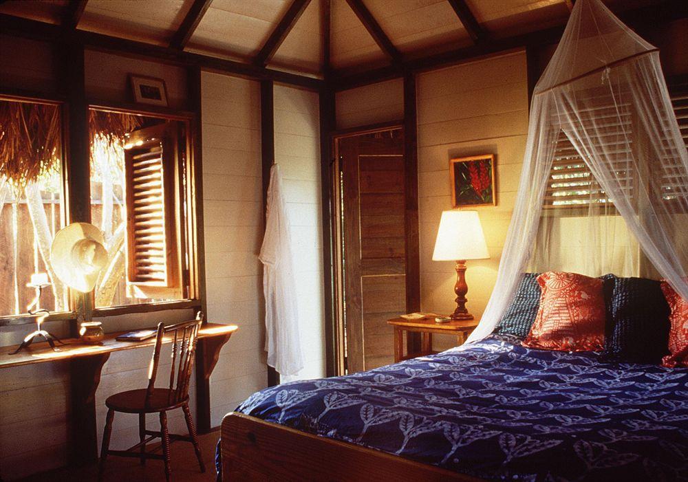 The Caves Hotel Негрил Екстериор снимка