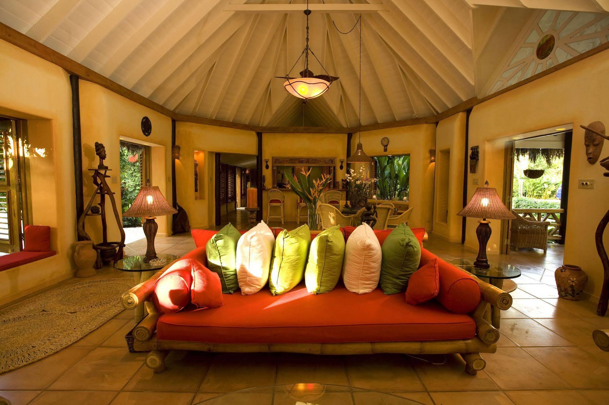 The Caves Hotel Негрил Екстериор снимка